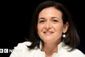 Sheryl Sandberg deja Facebook después de 14 años
