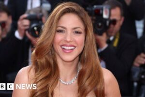 Canción de Shakira rompe récord de reproducciones en YouTube latino
